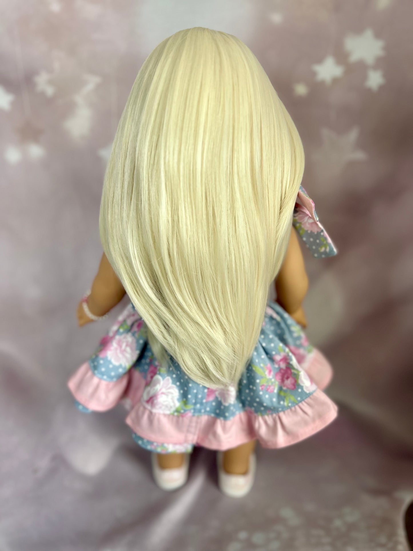 Blonde 10-11 Layered Wig for 18” Dolls